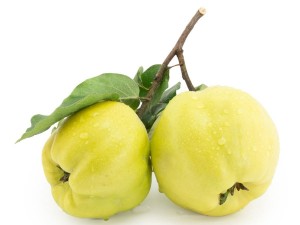 دمنوش میوه به و لیمو